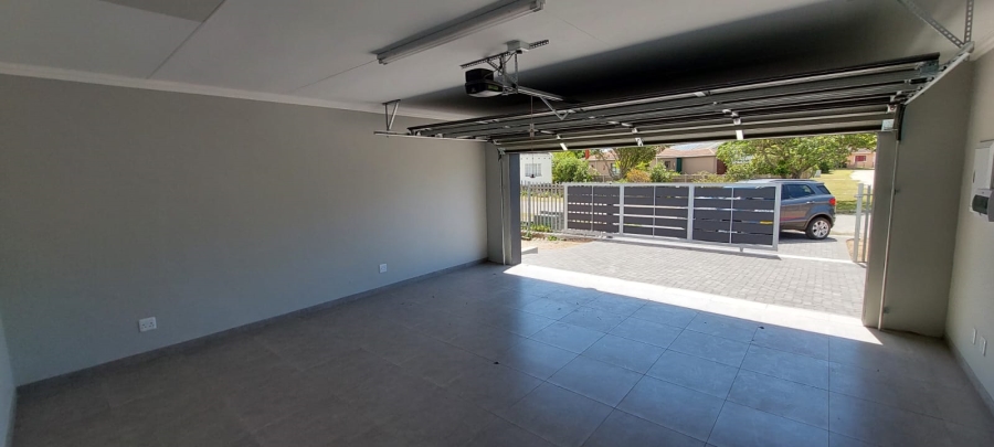 3 Bedroom Property for Sale in Aston Bay Eastern Cape